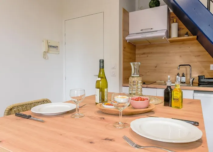 Apartment Romantique Duplex Au Pied De La Cite *