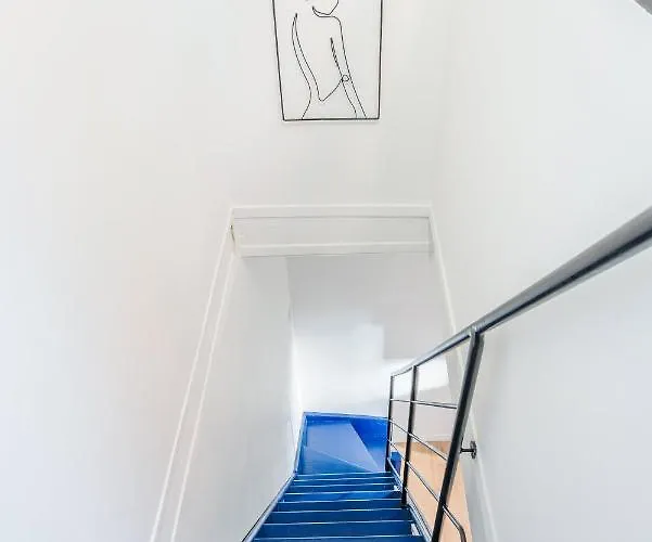 Romantique Duplex Au Pied De La Cite Apartment